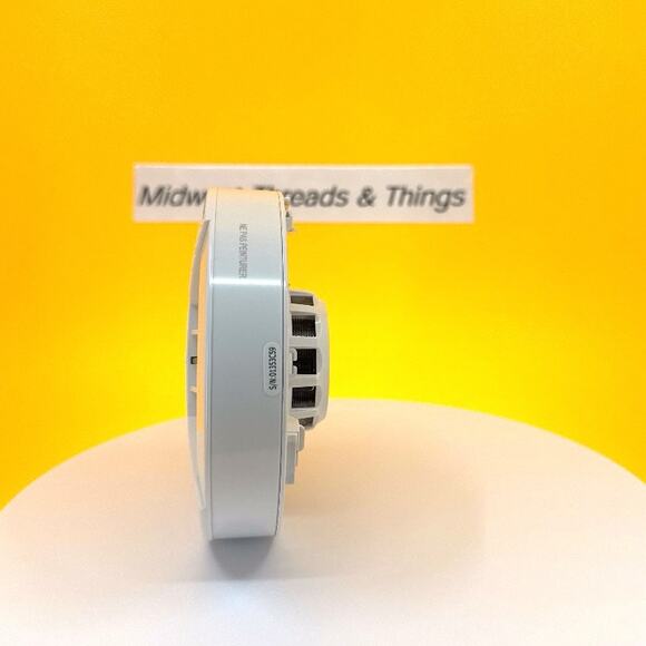 SimpliSafe Smoke Detector - Picture 3 of 6